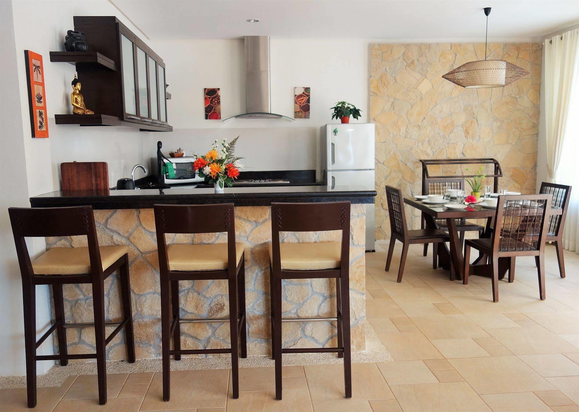 Boracay Apartments At 7 Stones Balabag  Εξωτερικό φωτογραφία